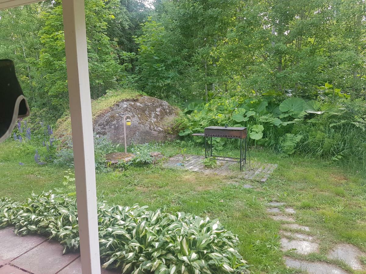Pyhtaeae Garden Villa Pyhtaa Bagian luar foto